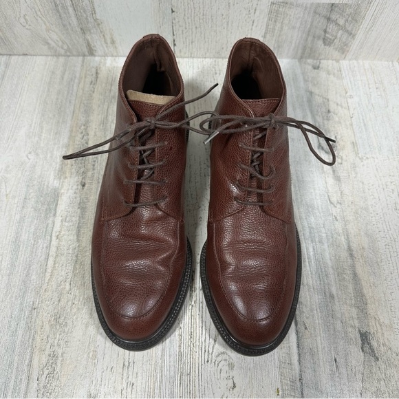 Eddie Bauer Brown Leather Lace-Up Ankle Boots #1330 - Picture 3 of 13